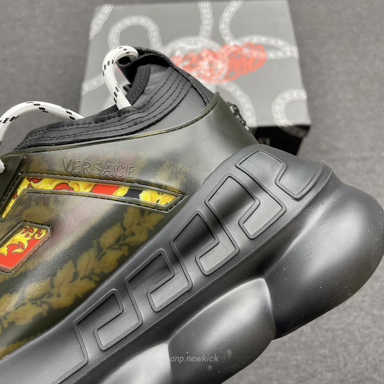 Versace Chain Reaction Sneaker (9) - www.newkick.vip